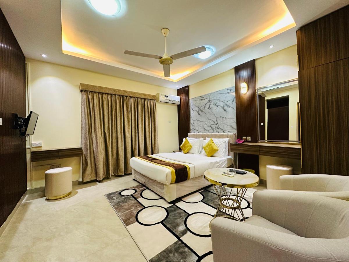Al Nakheel Hotel Apartments Rász el-Haima Kültér fotó