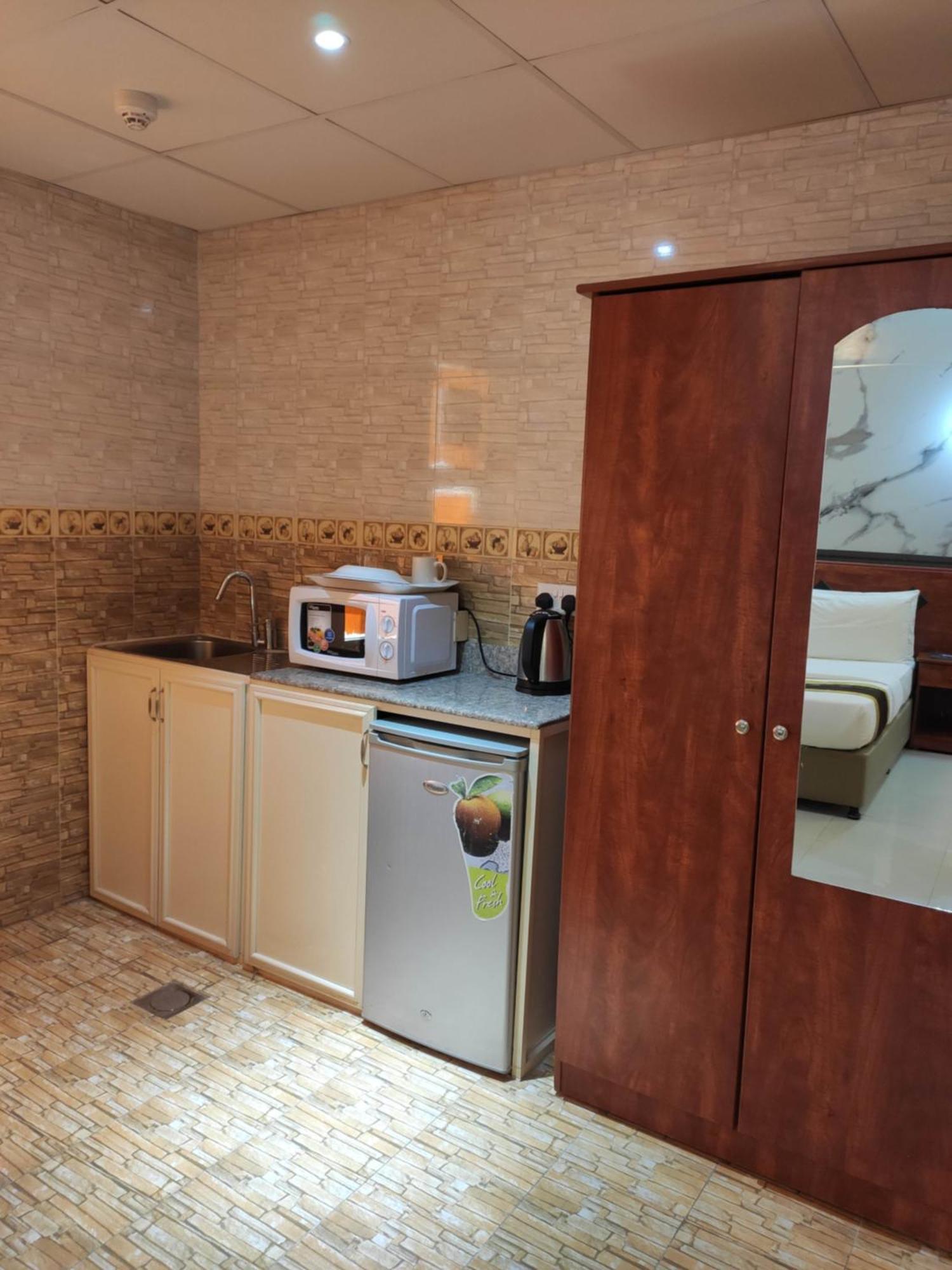 Al Nakheel Hotel Apartments Rász el-Haima Kültér fotó